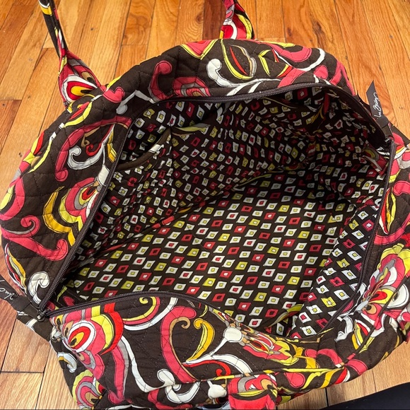 Vera Bradley Weekender - Picture 5 of 11